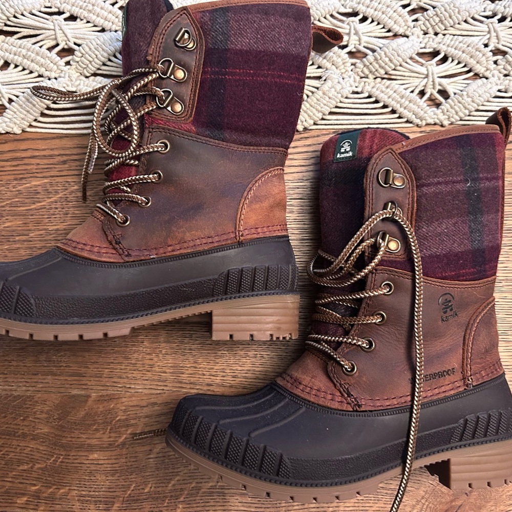 Kamik Sienna Brown and Burgundy Winter Boots